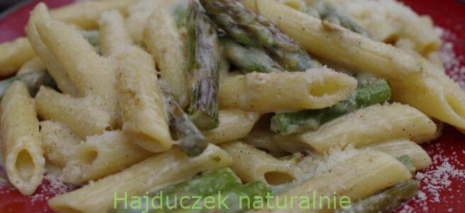 makaron ze szparagami