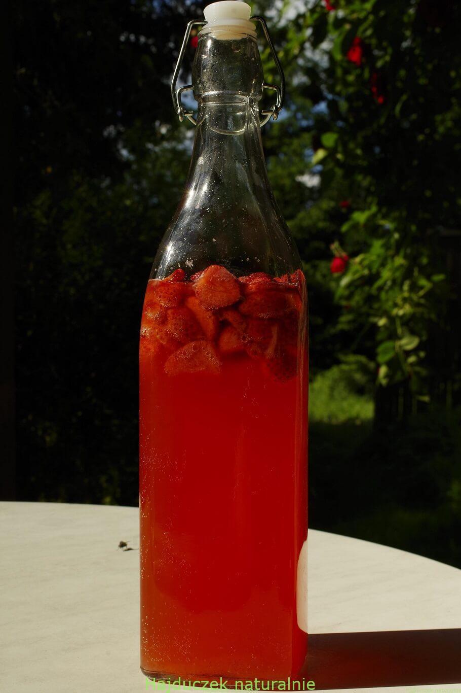 lemoniada truskawkowa
