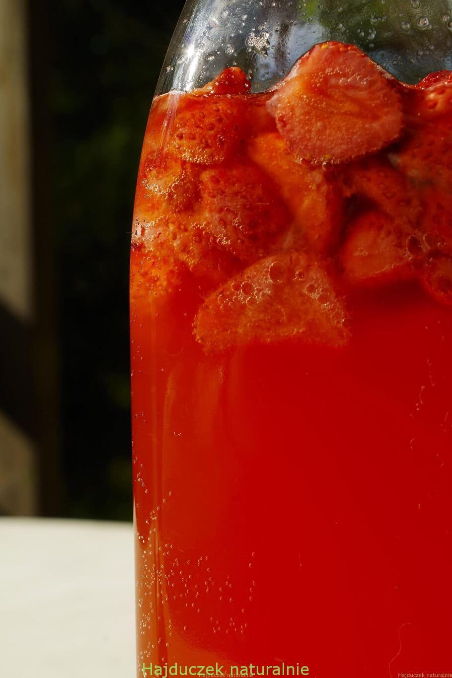 lemoniada truskawkowa