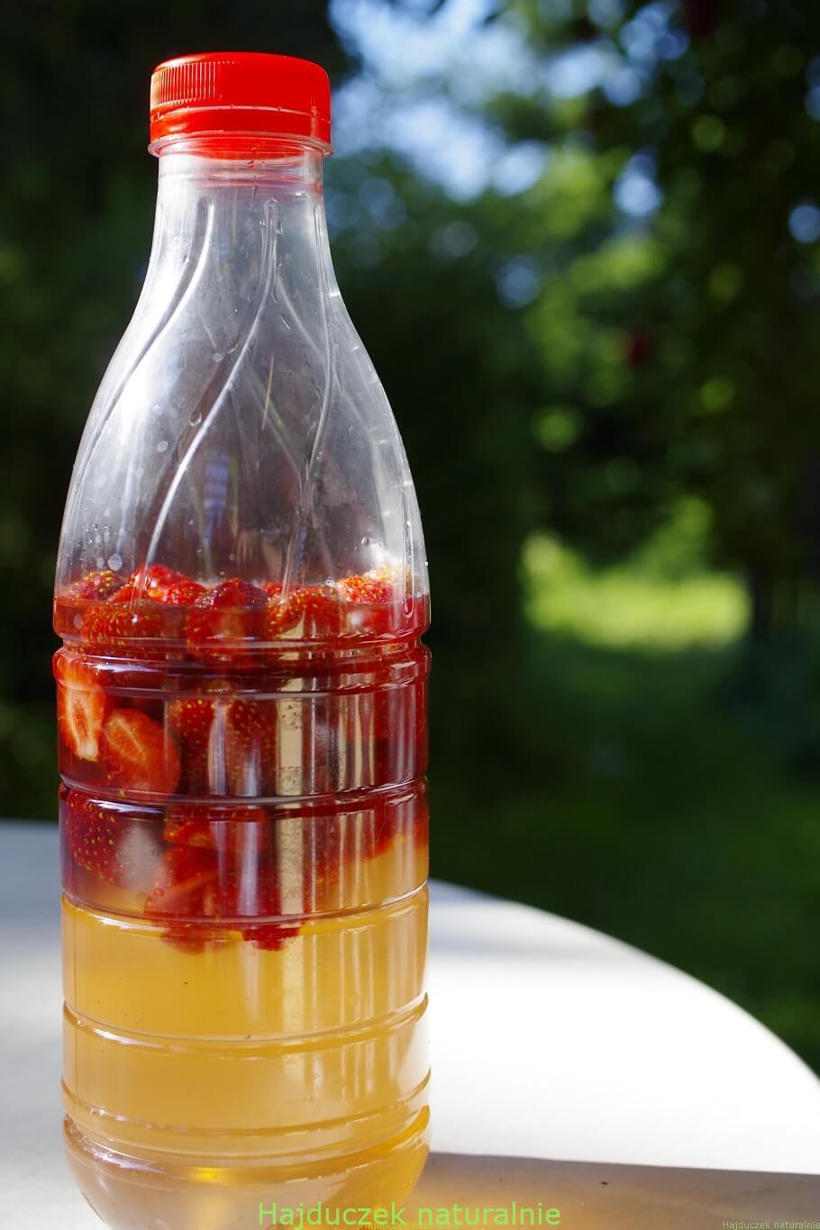 lemoniada truskawkowa