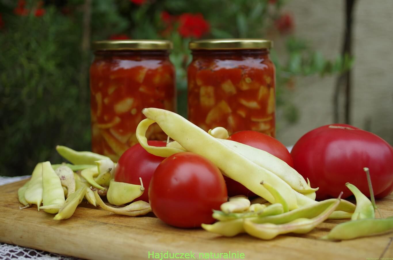 fasolka szparagowa w pomidorach