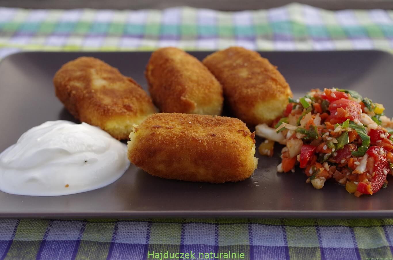 krokiety z kaszy kukurydzianej
