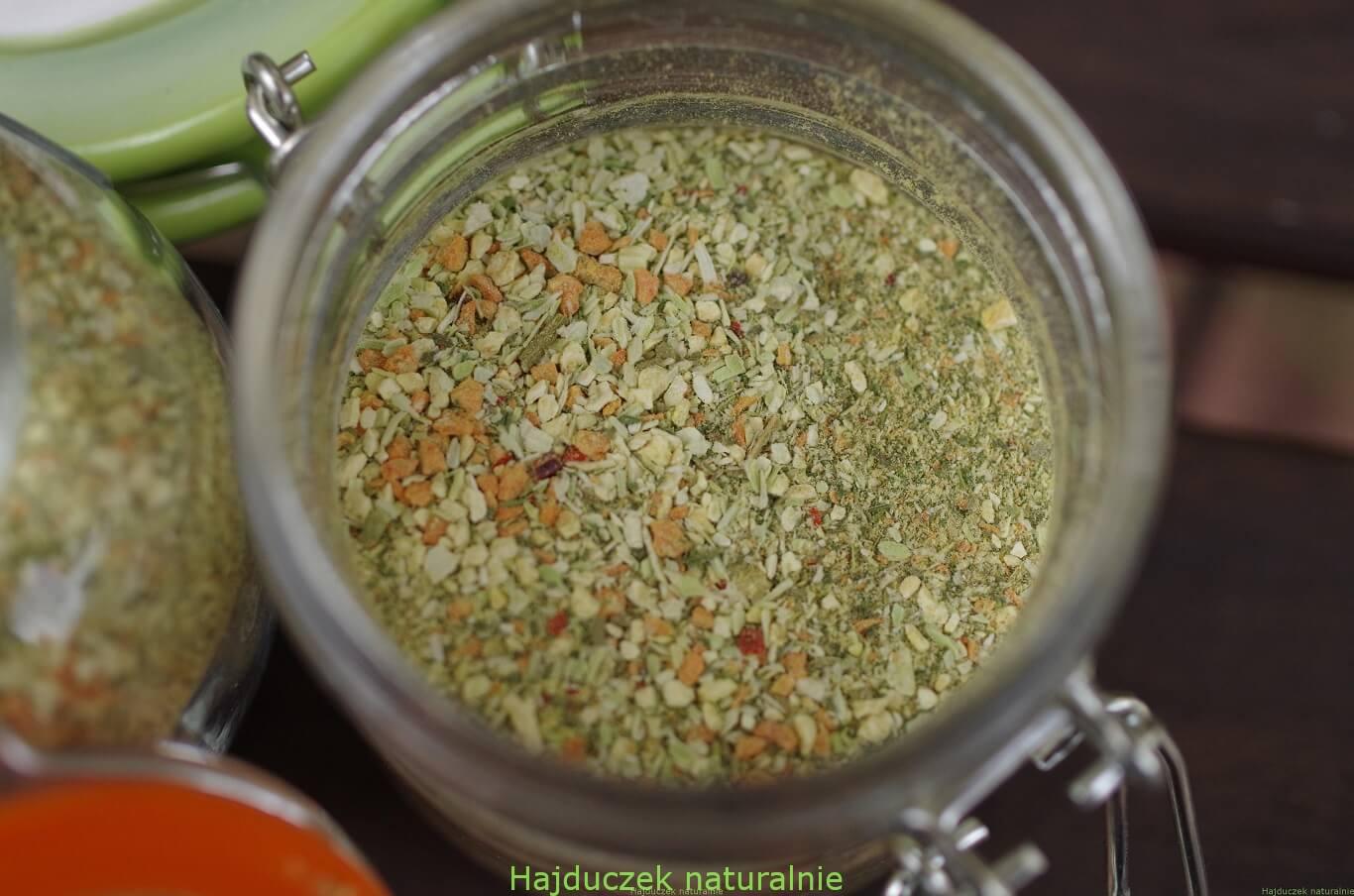 domowa przyprawa typu Vegeta