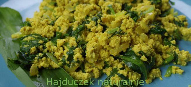 jajecznica z tofu - czyli tofucznica