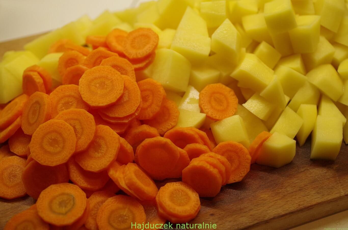 zupa ziemniaczana z pieczarkami