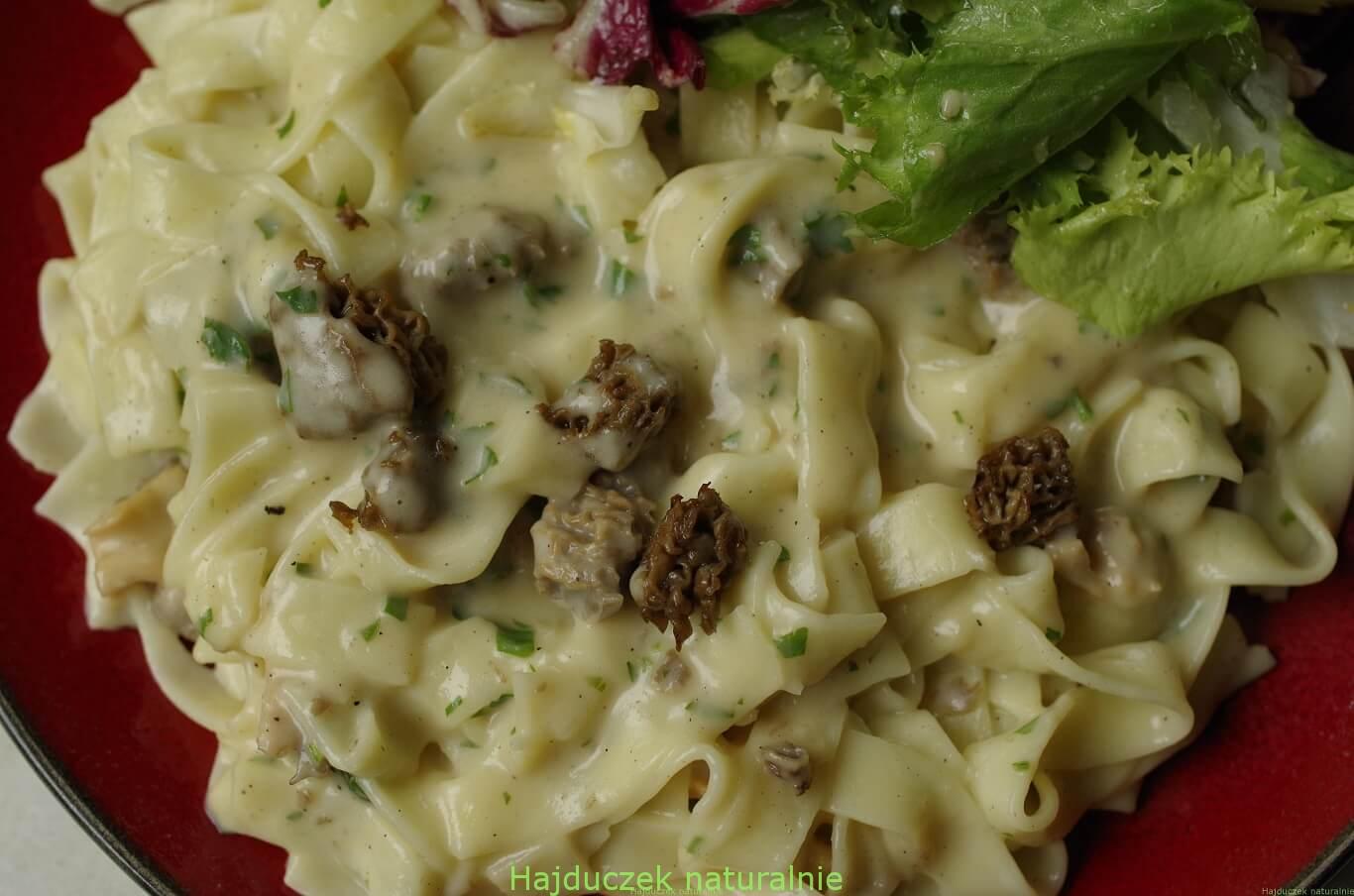 tagliatelle z sosem smardzowym