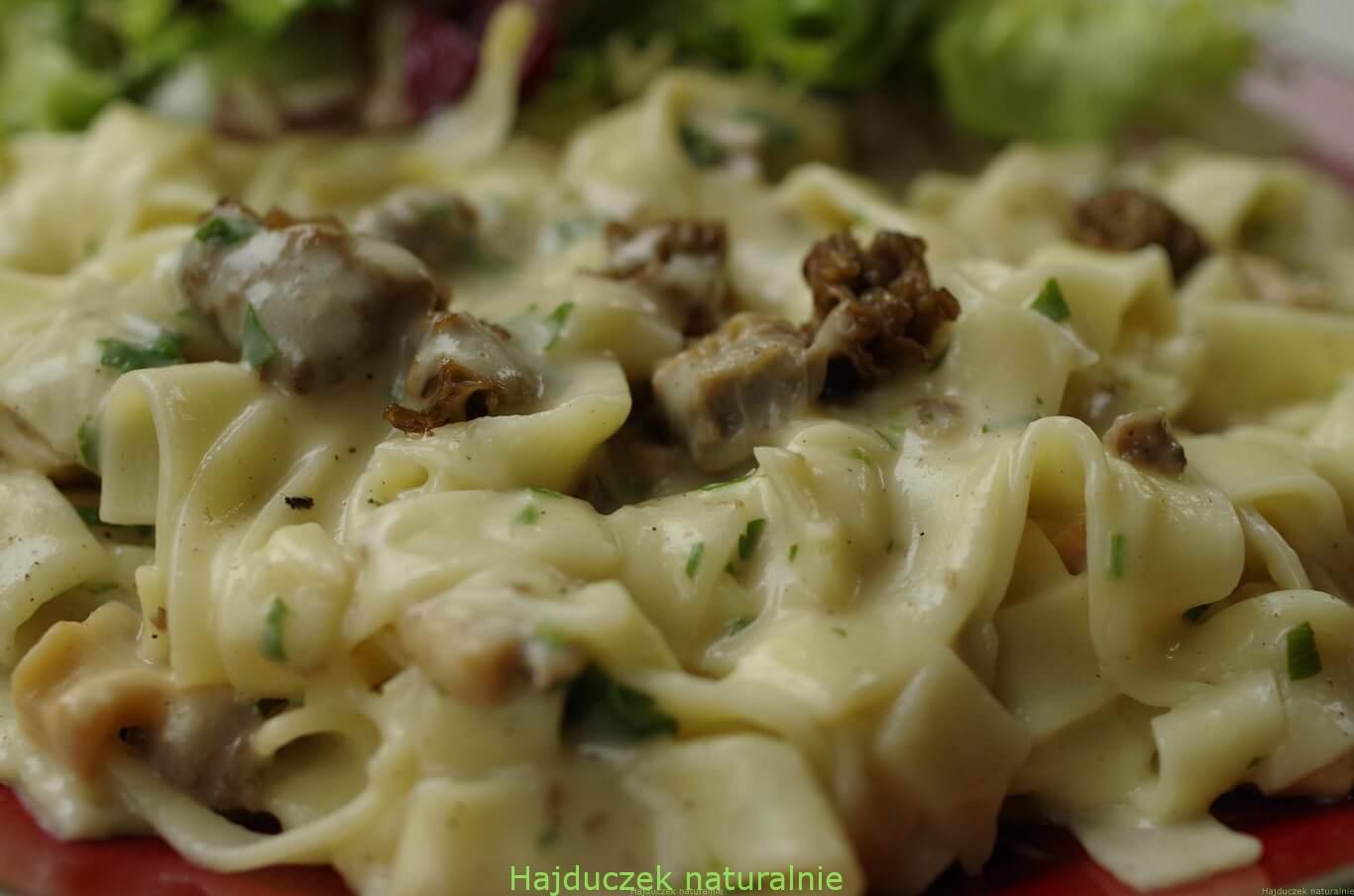 tagliatelle z sosem smardzowym