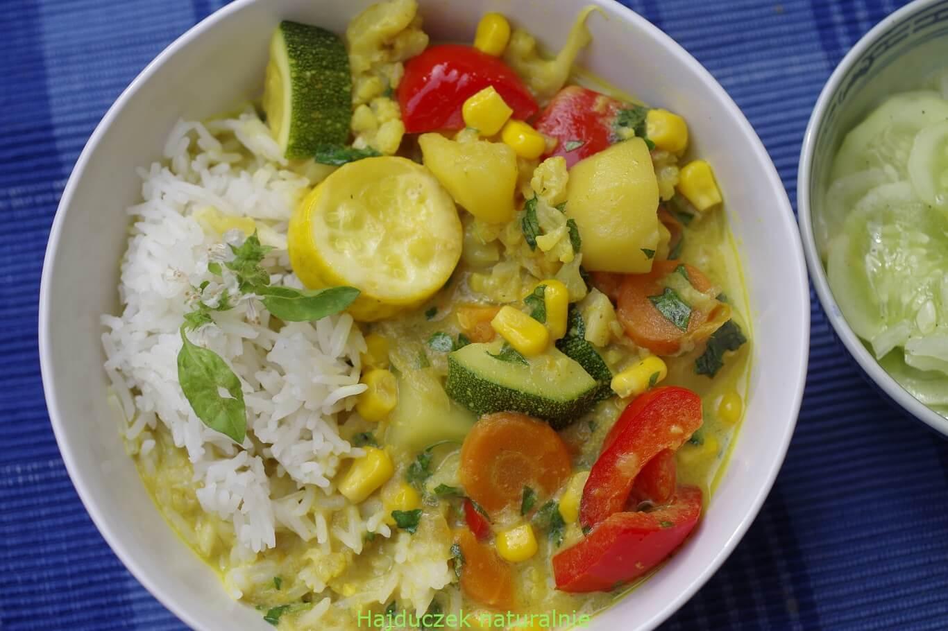 curry z kukurydzą