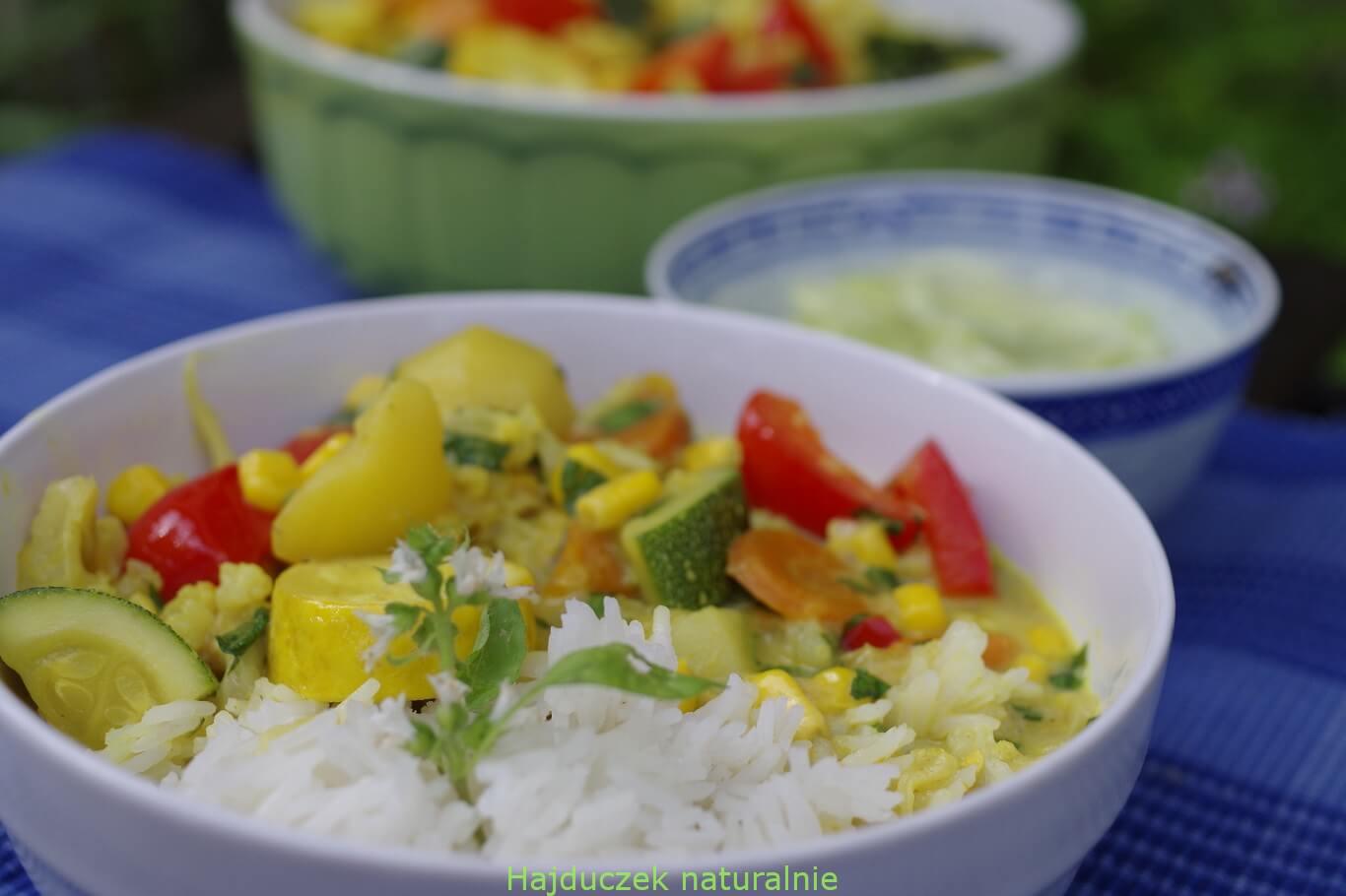 curry z kukurydzą