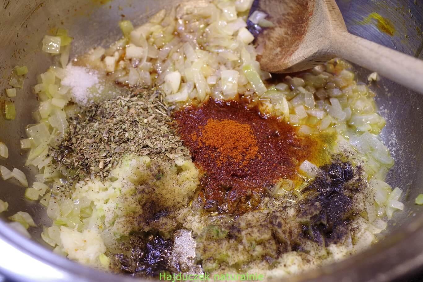 zupa ze świeżych pomidorów