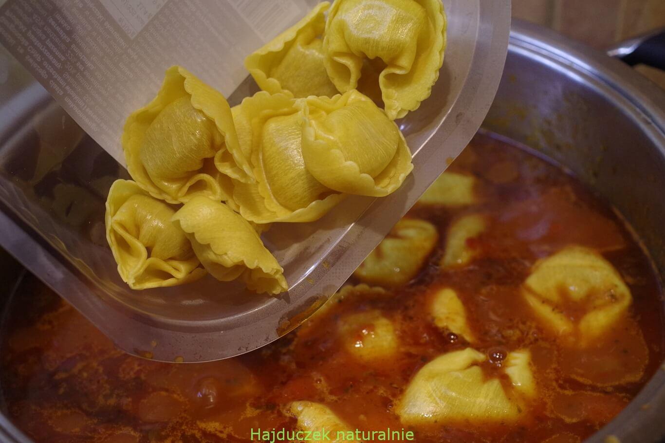 zupa ze świeżych pomidorów