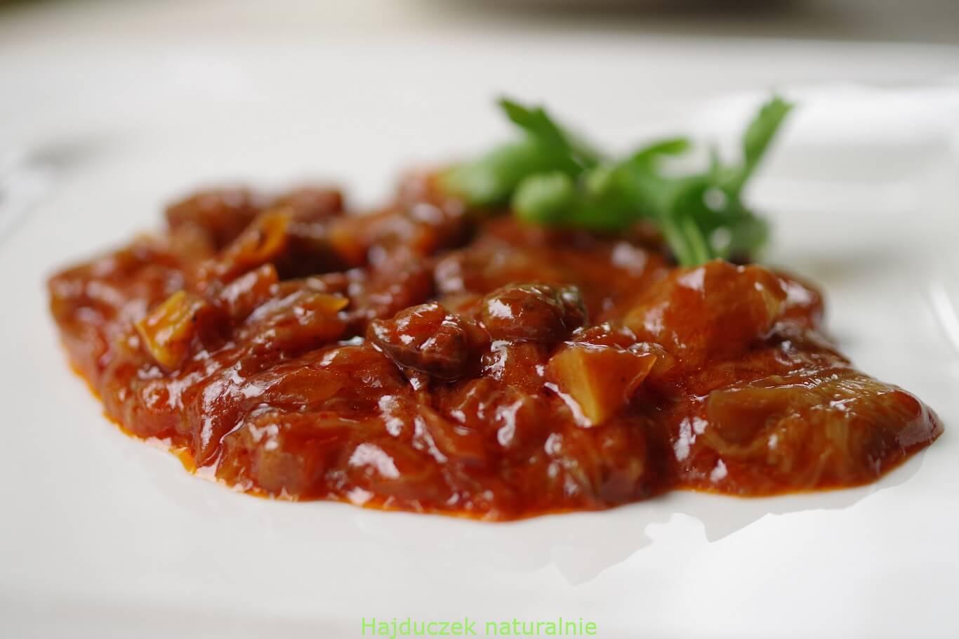 grzyby w pomidorach