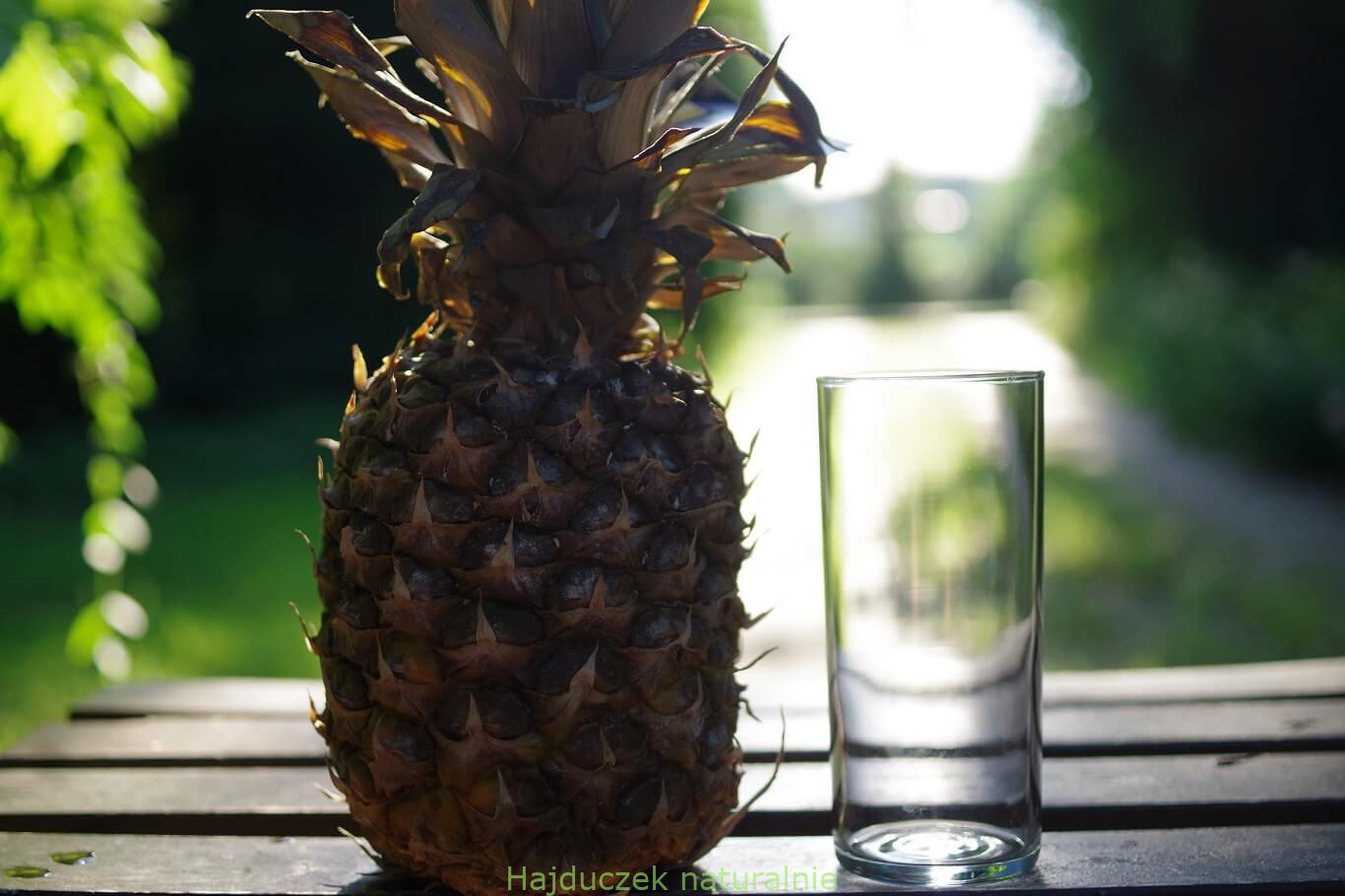 fermentowany napój z ananasa