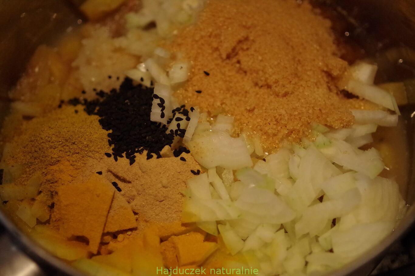chutney ananasowy