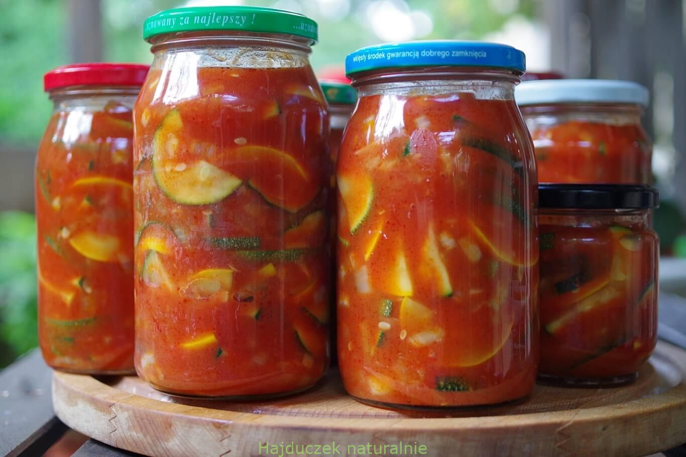 cukinia w pomidorach