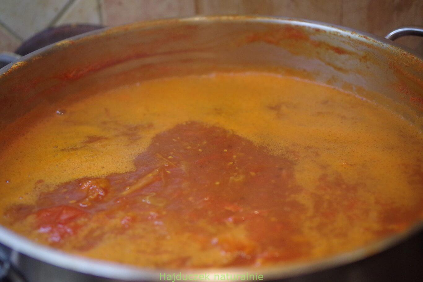 przecier pomidorowy - passata