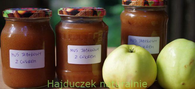gładki mus jabłkowy