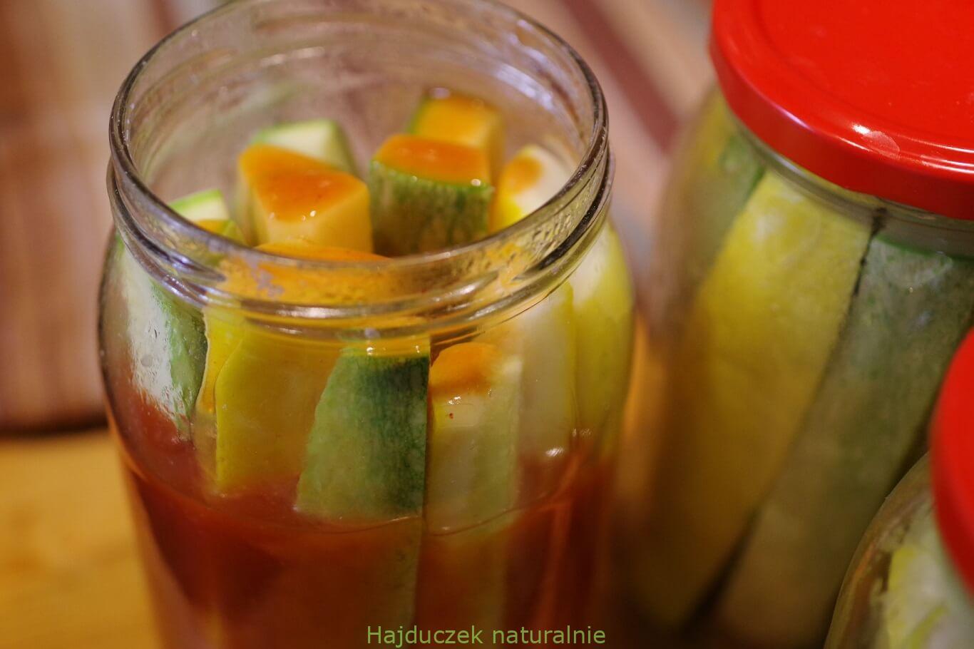cukinia "Krwawa Mary"