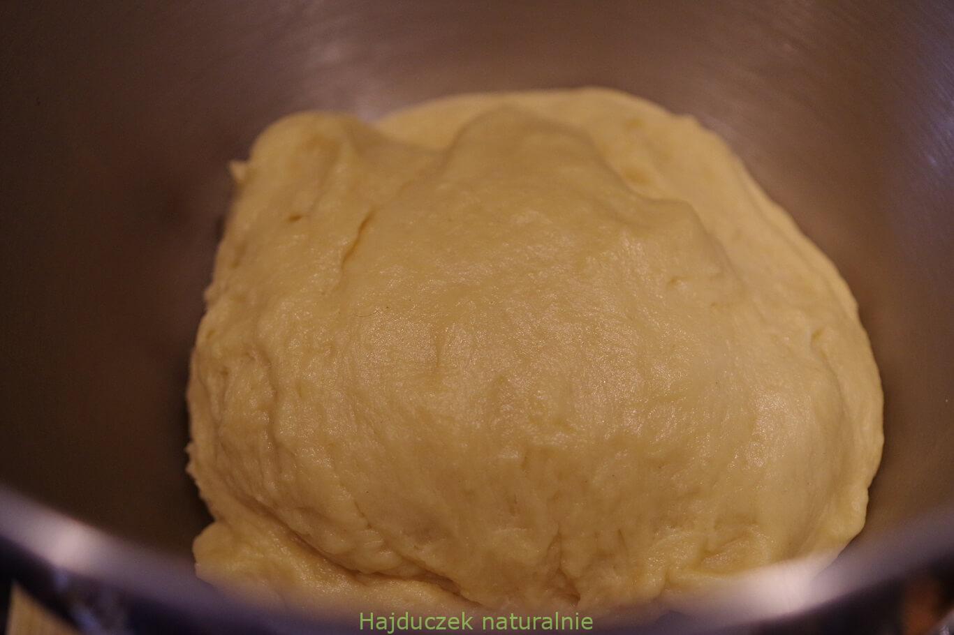 ciasto drożdżowe