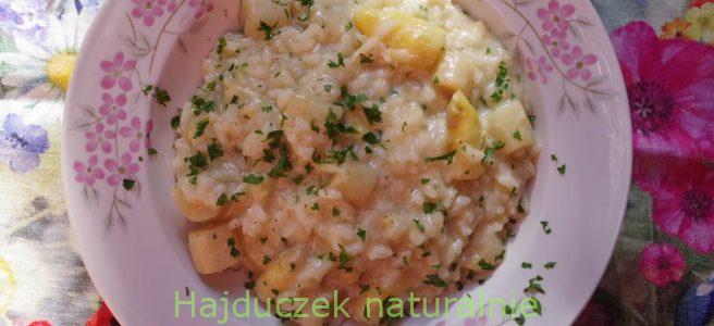 risotto z białymi szparagami