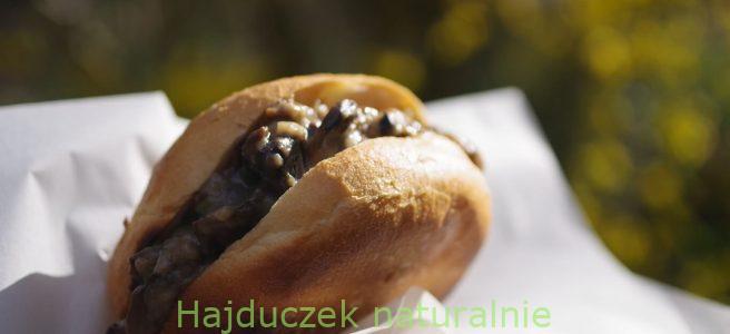 bułka z pieczarkami