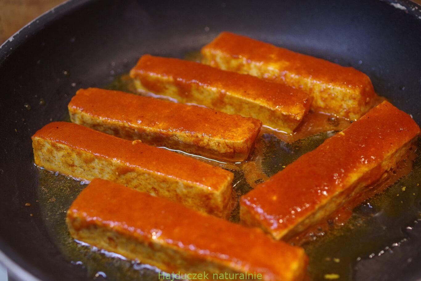 tofu w paprykowej marynacie