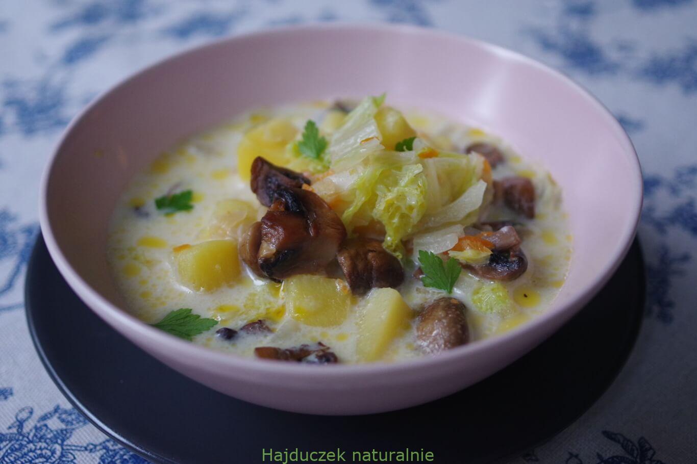 szybka zupa pieczarkowa