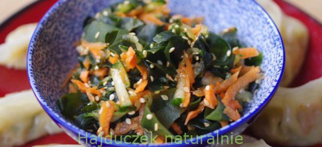 sałatka z wodorostów wakame