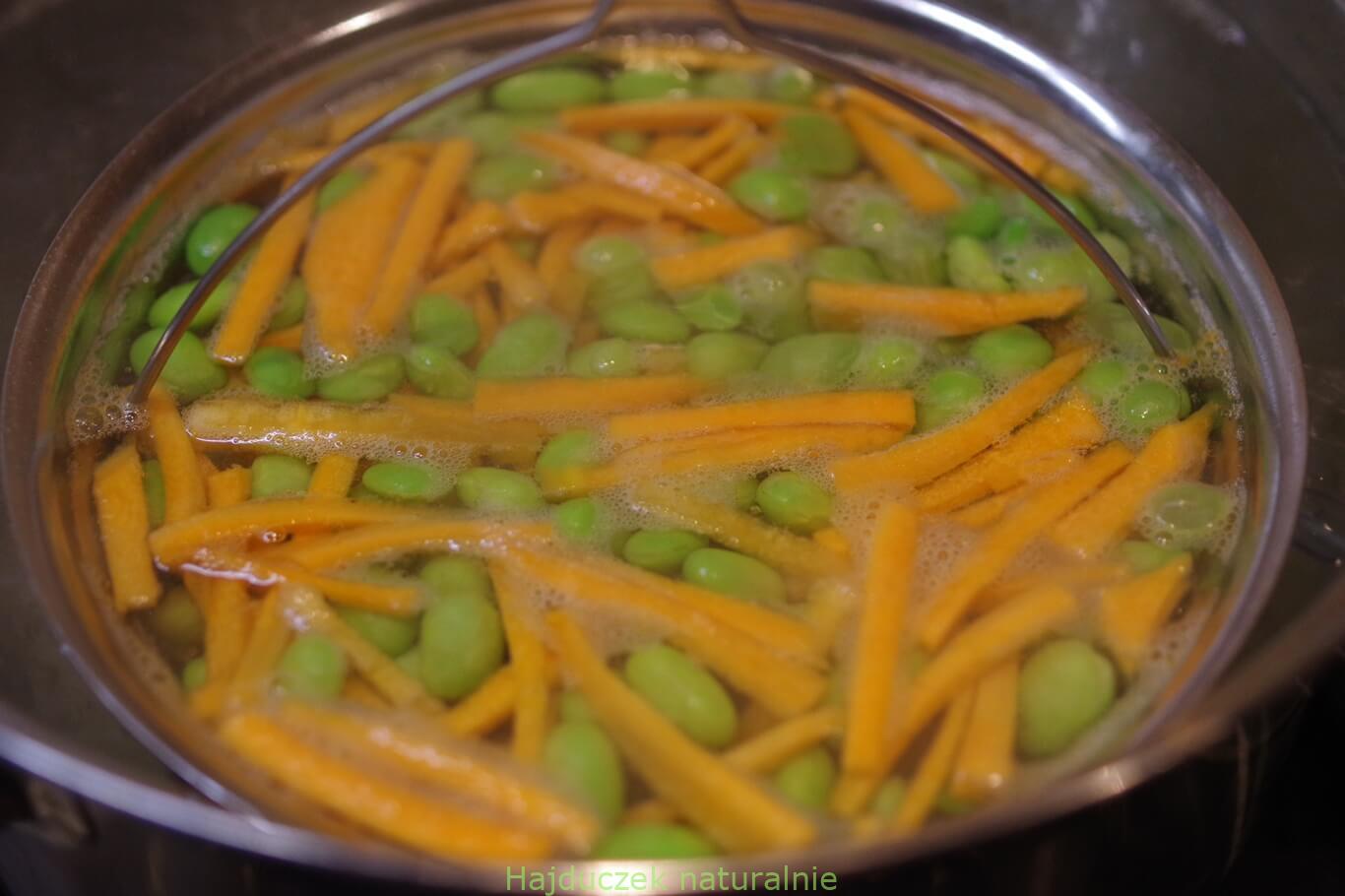 blanszowanie edamame