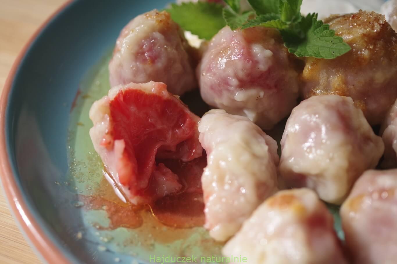 oszukane pierogi z truskawkami