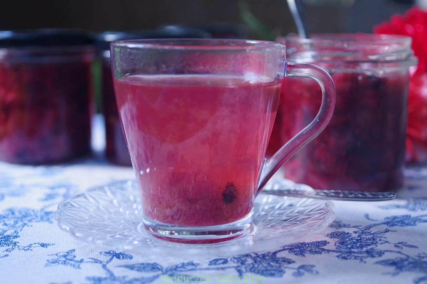 filiżanka z pieczoną herbatą
